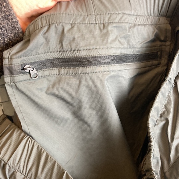 Arc'teryx Essentials NWT Atom LT Pants Wolf Grey Men’s  XL Ski Snow Winter Gorp - Picture 10 of 16